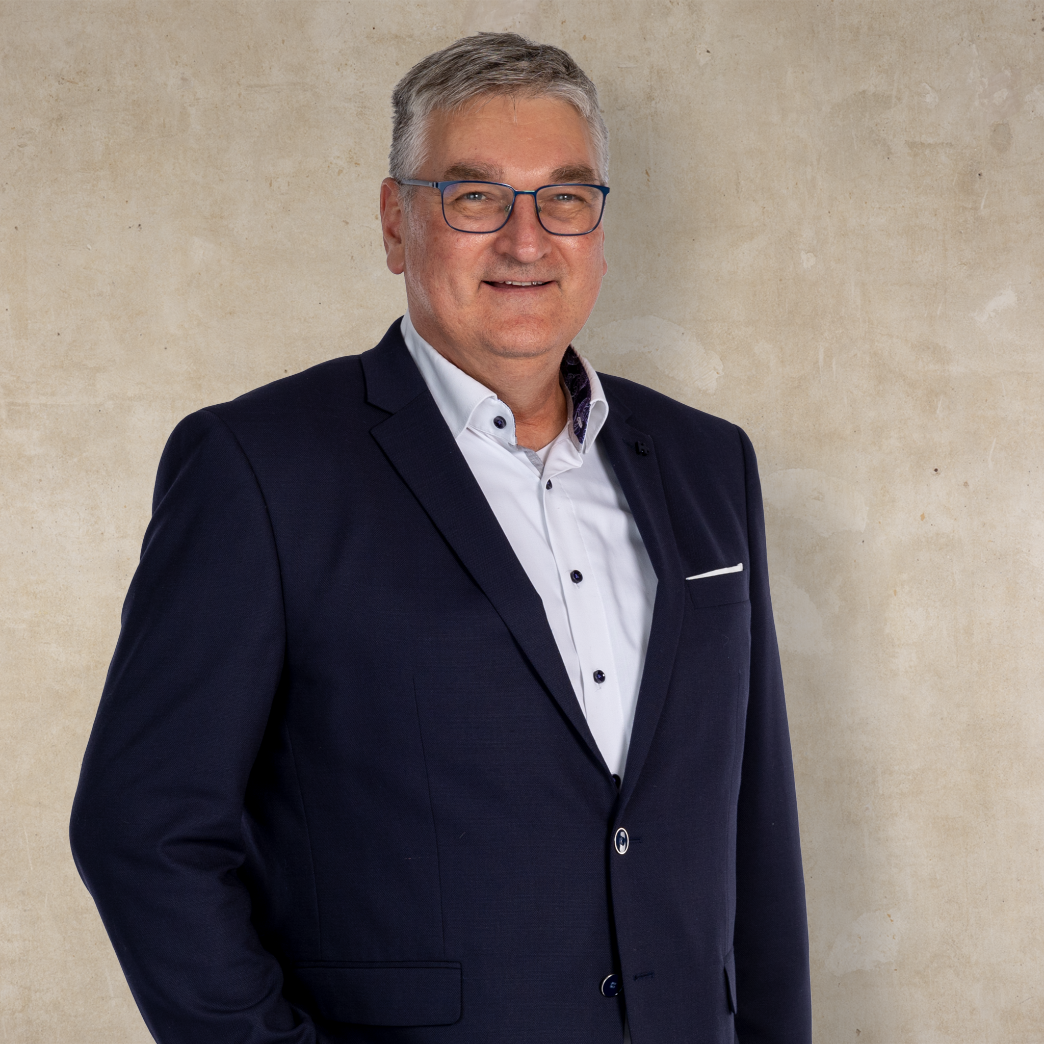 KönigC Bernd Liebezeit